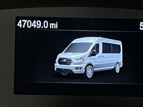 Used 2023 Ford Transit 350 XLT image 15