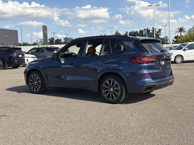 Used 2022 BMW X5 M50i AWD/4WD image 7