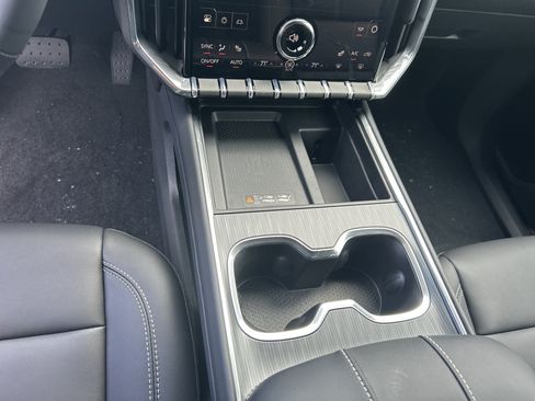 New 2026 GMC Acadia Elevation w/ Black Edition FWD image 28