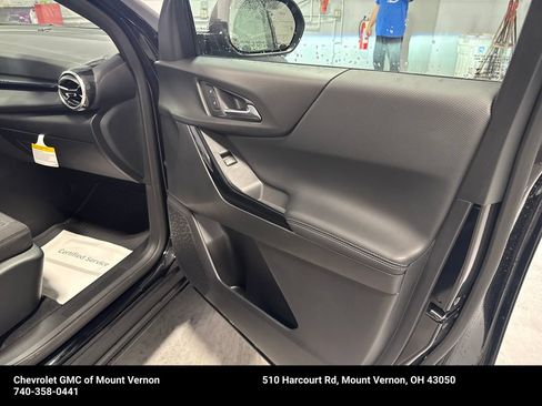 New 2026 Chevrolet Equinox LT w/ Safety and Technology Package AWD/4WD image 36