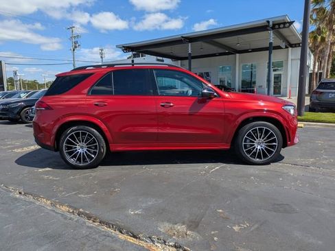 Used 2023 Mercedes-Benz GLE 350 4MATIC image 4