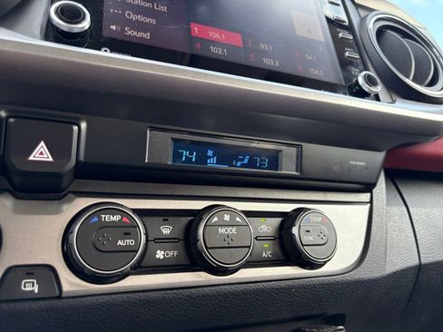 Used 2021 Toyota Tacoma SR5 image 24