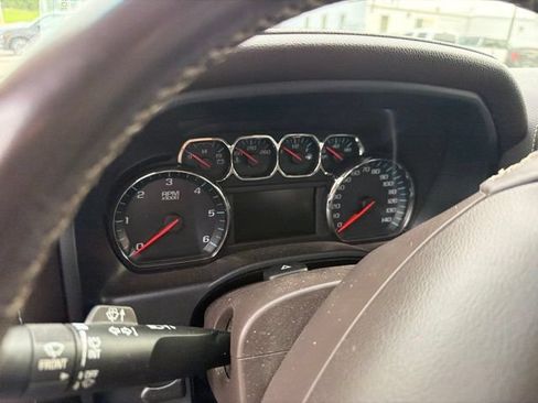Used 2017 Chevrolet Silverado 1500 LTZ w/ Sport Package AWD/4WD image 42