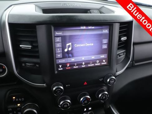 Used 2021 RAM 1500 Big Horn AWD/4WD image 4