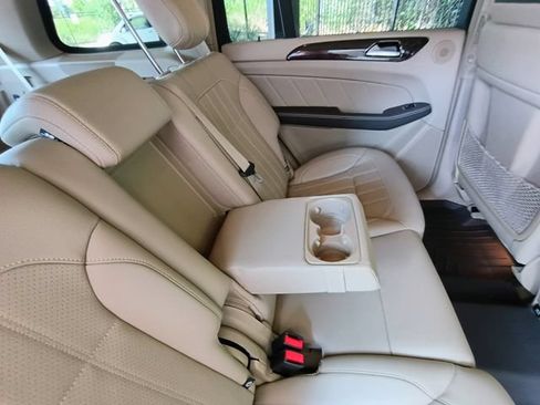 Used 2015 Mercedes-Benz GL 450 4MATIC image 63