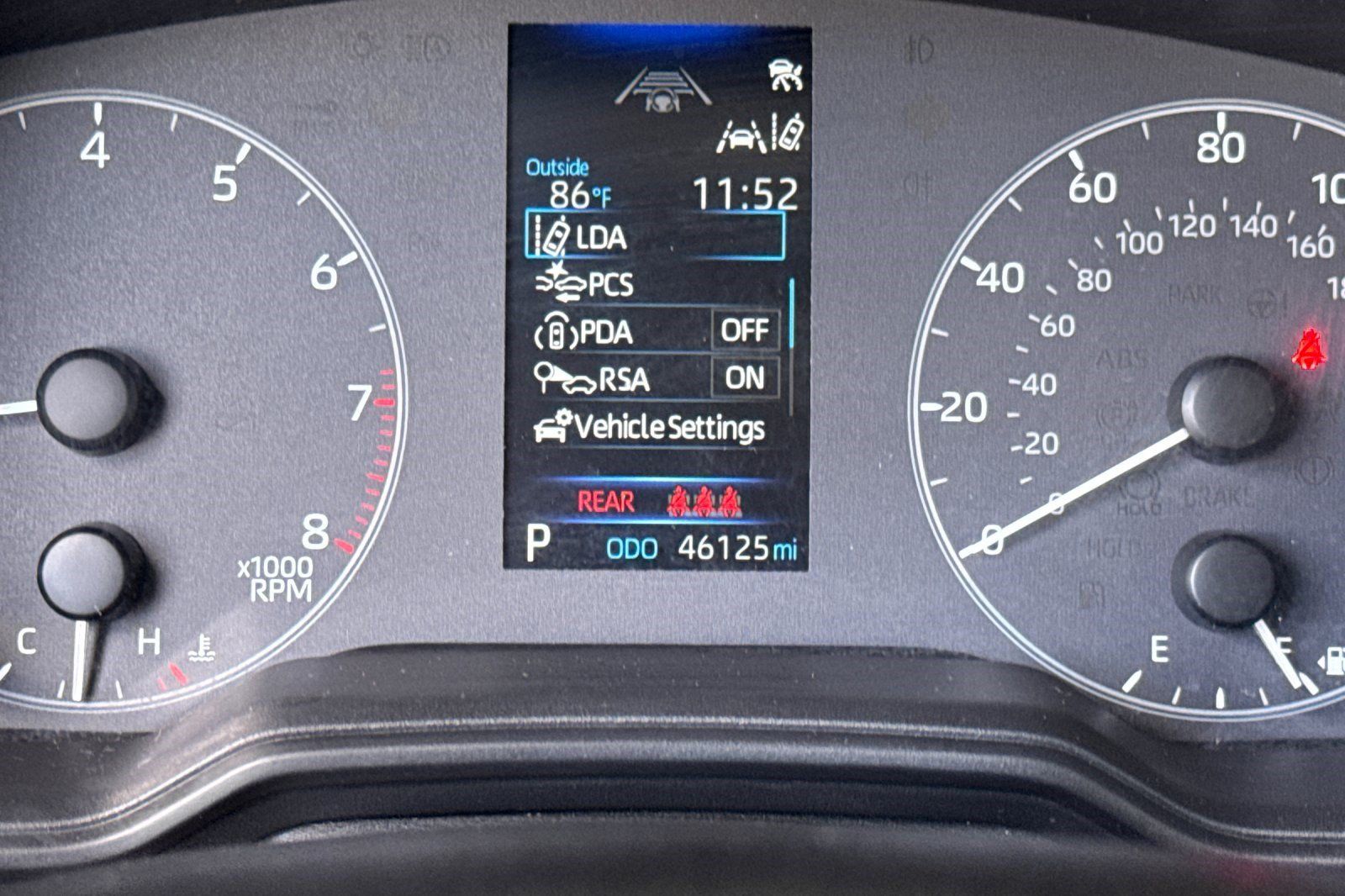 Used 2025 Toyota Corolla LE FWD image 22