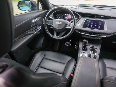 Used 2021 Cadillac XT4 Sport image 26
