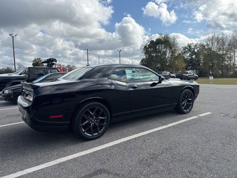 Used 2023 Dodge Challenger SXT w/ Blacktop Package image 4