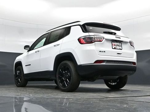 New 2026 Jeep Compass Altitude image 56