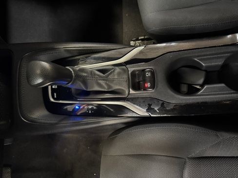Used 2020 Toyota Corolla SE w/ Carpet Mat Package (TMS) FWD image 15