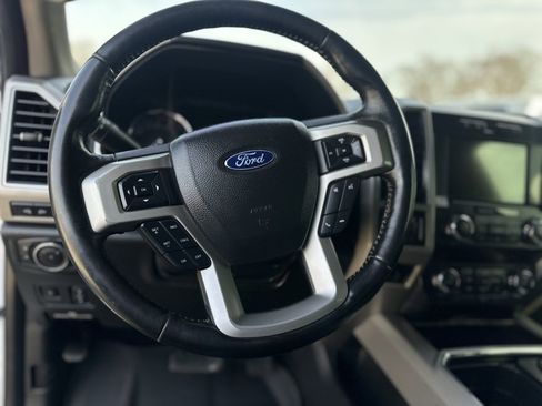 Used 2019 Ford F350 Lariat w/ Lariat Ultimate Package image 10