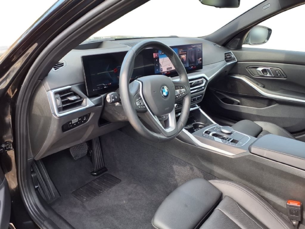 Used 2024 BMW 330i Sedan RWD image 14