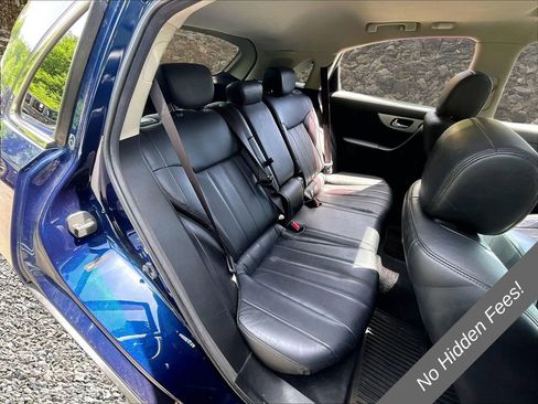 Used 2015 INFINITI QX70 AWD w/ Premium Package image 24