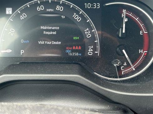 Certified 2025 Toyota RAV4 XLE image 33