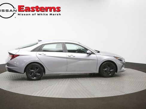 Used 2021 Hyundai Elantra SEL w/ Convenience Package FWD image 43