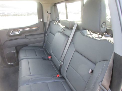 New 2026 GMC Sierra 1500 Elevation w/ Elevation Premium Package AWD/4WD image 17