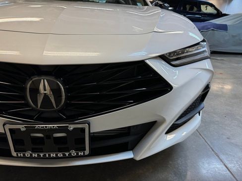 Certified 2025 Acura TLX w/ Technology Package image 7