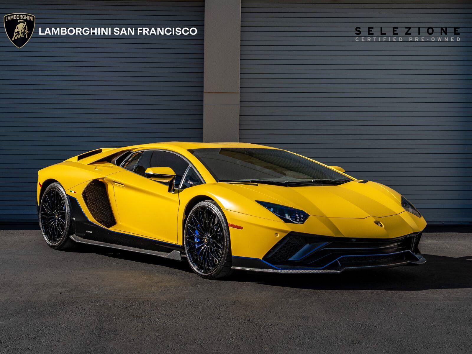 Used 2022 Lamborghini Aventador LP 780-4 Ultimae AWD/4WD image 1