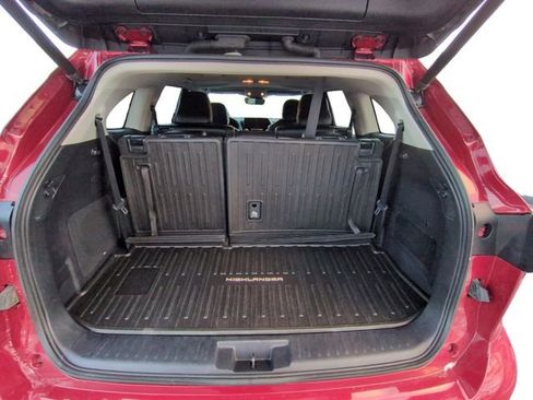 Used 2021 Toyota Highlander Limited AWD/4WD image 26