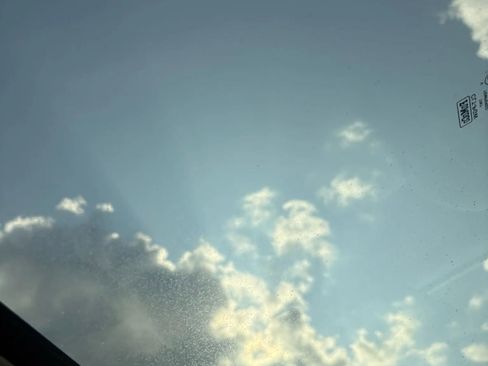 Used 2019 Ford Fusion SE image 24