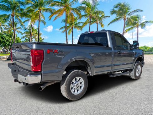 Used 2022 Ford F350 XLT w/ XLT Value Package image 3