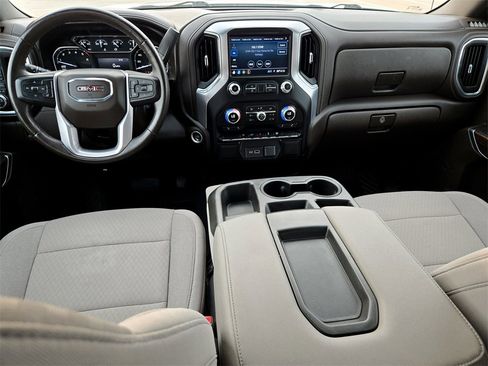 Used 2021 GMC Sierra 1500 SLE image 12