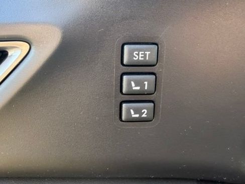 Used 2026 Subaru Ascent Limited AWD/4WD image 28