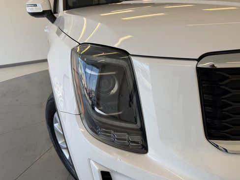 Used 2022 Kia Telluride LX AWD/4WD image 51