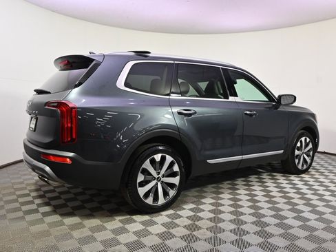 Used 2022 Kia Telluride S image 7