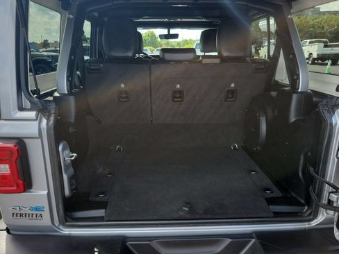 Used 2021 Jeep Wrangler Unlimited Sahara w/ Safety Group AWD/4WD image 26