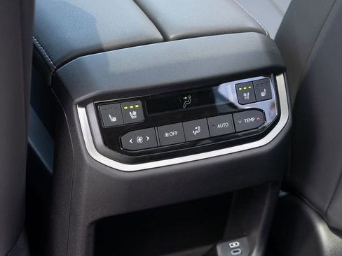 New 2026 Lexus TX 500h AWD image 23