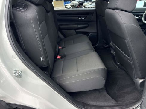 Used 2025 Honda CR-V EX image 19