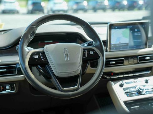 Used 2020 Lincoln Aviator Reserve w/ Equipment Group 202A AWD/4WD image 24