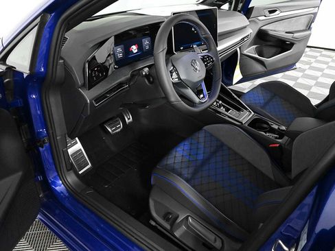 New 2026 Volkswagen Golf w/ Euro Style Package AWD/4WD image 17