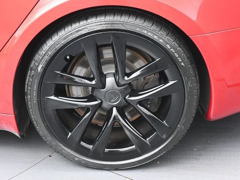 Used 2021 Tesla Model S Plaid AWD/4WD image 36