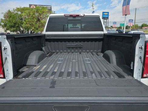 Used 2024 Chevrolet Silverado 3500 High Country w/ High Country Premium Package AWD/4WD image 27