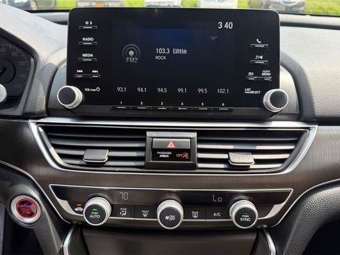 Used 2019 Honda Accord LX image 13