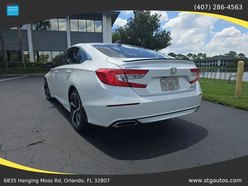 Used 2021 Honda Accord Sport image 4