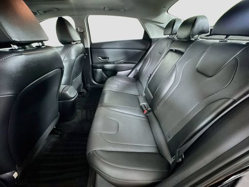 Used 2023 Hyundai Elantra Limited FWD image 27