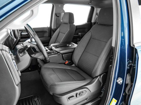 Used 2021 Chevrolet Silverado 1500 LT w/ Diesel Off-Road Package image 31