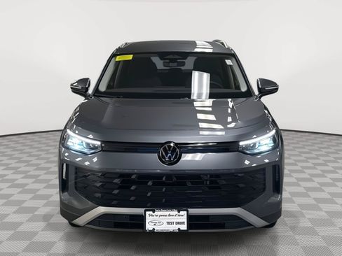 New 2026 Volkswagen Tiguan S w/ 18" Wheel Package AWD/4WD image 2