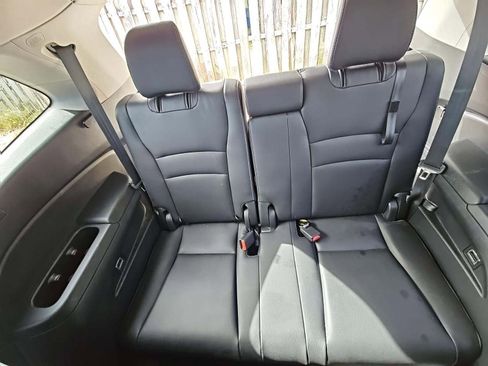 Used 2022 Honda Pilot Special Edition image 12