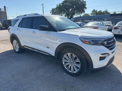 Used 2022 Ford Explorer King Ranch w/ Technology Package RWD image 1