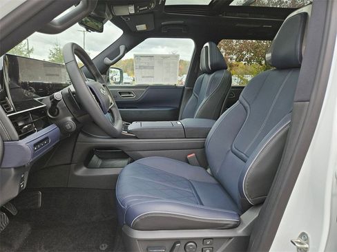 New 2026 INFINITI QX80 SPORT image 12