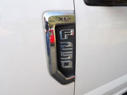 Used 2017 Ford F250 XL w/ Power Equipment Group image 23