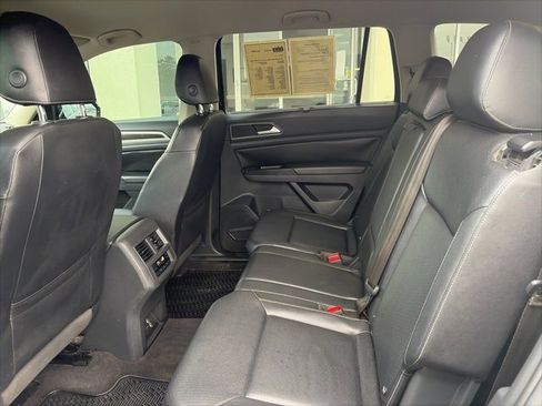 Used 2018 Volkswagen Atlas SE image 12