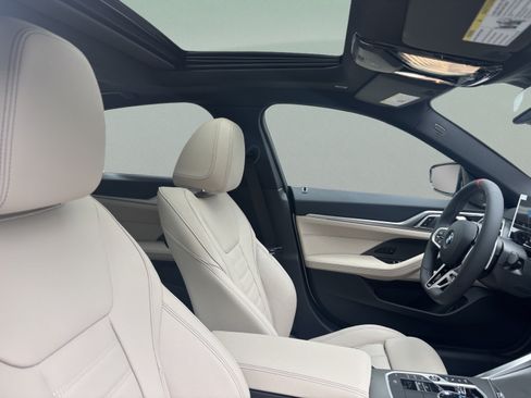 New 2027 BMW M440i w/ Premium Package RWD image 21