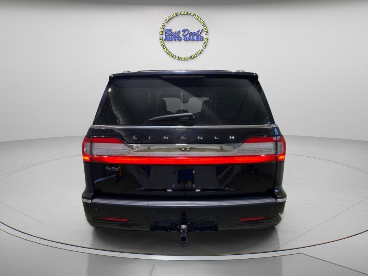Used 2019 Lincoln Navigator L Reserve AWD/4WD image 3