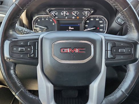 Used 2021 GMC Sierra 1500 Elevation w/ X31 Off-Road Package AWD/4WD image 11