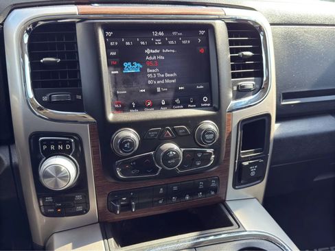 Used 2018 RAM 1500 Laramie w/ Convenience Group image 19